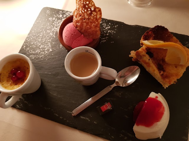 Au Boeuf Rouge