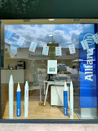 Photo n°4 de Allianz Assurance MARCQ EN BAROEUL - Ghislain & Hugo DELESALLE à Marcq-en-Baroeul (Compagnie d'assurance moto)