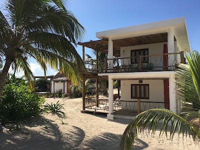 Photos of Caba&ntilde;a frente al mar
