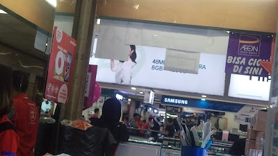 electronics-store