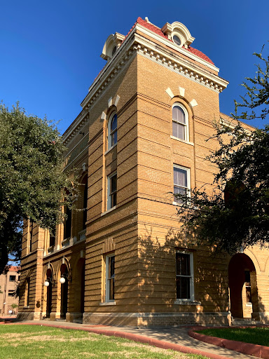 Webb County Courthouse - Visual