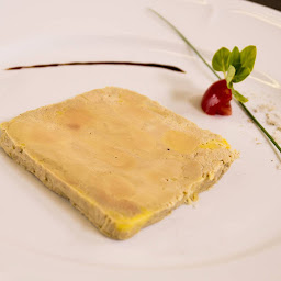 Photo n°11 de Auberge du Centre à Monceaux-le-Comte (Restaurant français)