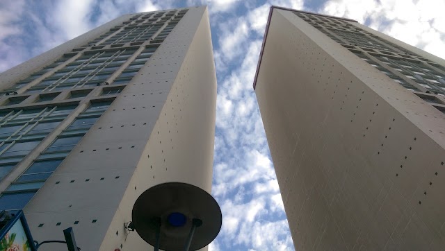 Twin Center