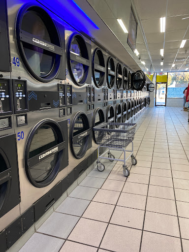 Port Washington Super Laundromat - Thumbnail