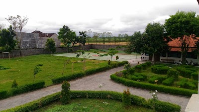 Photos of STIKES Karya Husada Kediri