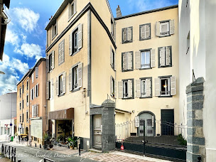 Photo n°2 de Annabelle Demouron Capifrance EI - Immobilier Riom & alentours - 63 à Marsat (Service de home staging)