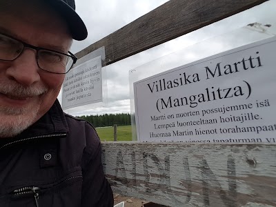 Photos of Tarhalehdon tila