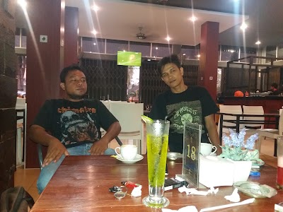 Photos of Warung Terapung