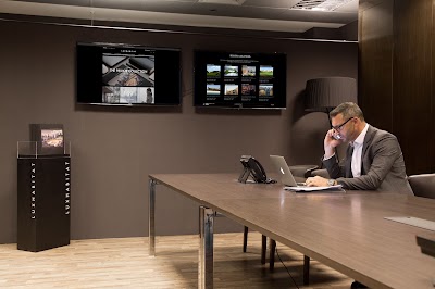 real-estate-agency