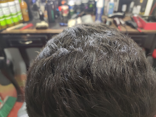 Urbar peluquería y barbería