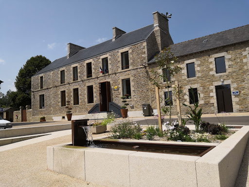 Mairie de Plouguenast - Thumbnail