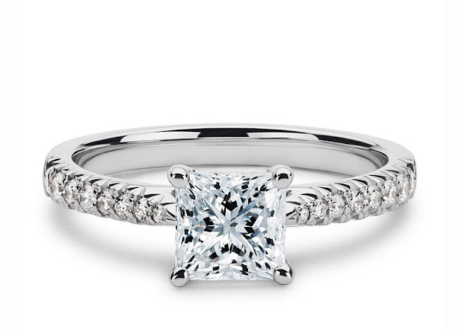 Opinii despre ΣΔΟΝΑ ΕΡΜΙΟΝΗ OXETTE ΤΡΙΚΑΛΩΝ în Τρίκαλα - Κοσμηματοπωλείο