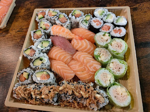 Photo n°6 de Sim Sushi à Saint-Martin-des-Champs (Restaurant de sushis)