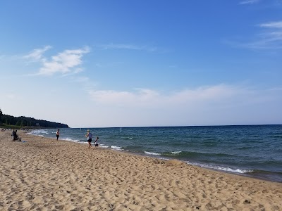 Saugatuck Harbor Natural Area