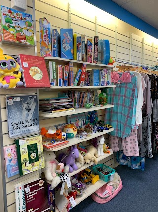 Naomi House & Jacksplace Ferndown charity shop