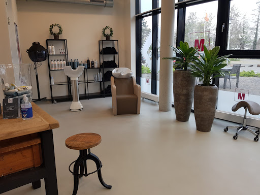 Kapsalon Styling by M De Pol - Thumbnail