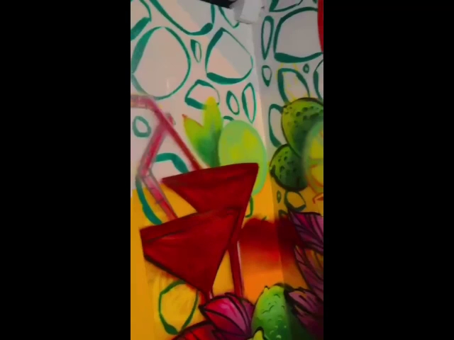 Opiniones de La oficial liquor store en Ambato - Pub