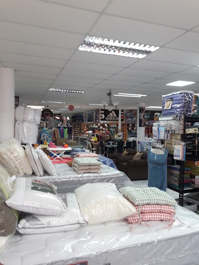 Photos of Comercial Yagnam