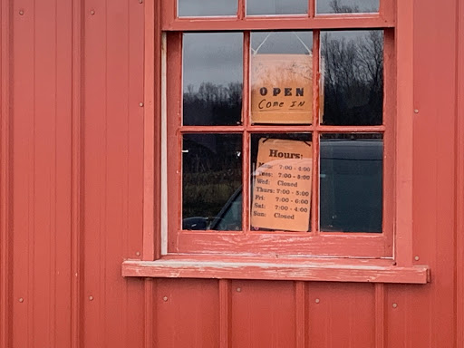 Maple Leaf Leather & Tack Shop - Thumbnail