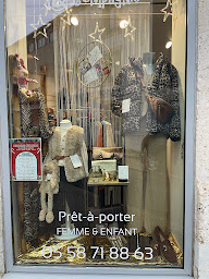 Photo n°21 de ETATS DAMES - Mode féminine et enfantine à Aire-sur-l'Adour (Magasin de chaussures)