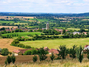 Photo n°1 de Mairie de proximité de Mâle, VAL-AU-PERCHE à Val-au-Perche (Hôtel de ville)