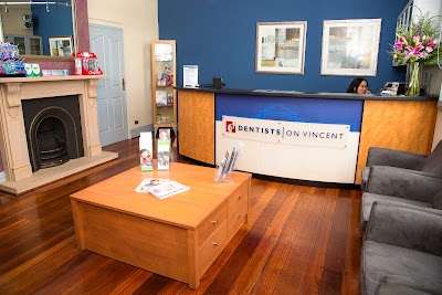 Photos of Dentists On Vincent