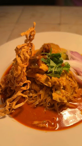 Sawaddee Thai & Sushi Restaurant by null