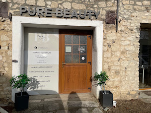 Photo n°13 de Pure Beauty à Plaisir (Institut de beauté)