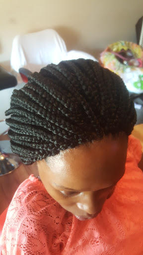 Ava's African Hair Braiding - Thumbnail