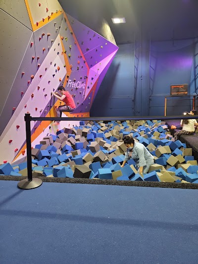 Sky Zone Trampoline Park