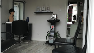 Photo n°10 de Perruques Actu'ELLE sty'IL institut à La Chapelle-Saint-Laurent (Magasin de perruques)