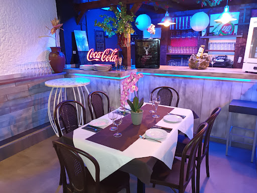 Cafe-Pub Galeria - Thumbnail