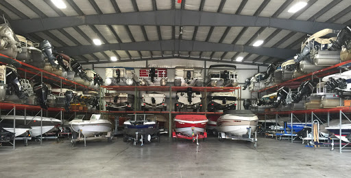 Carl Ray Boat Stalls - Thumbnail