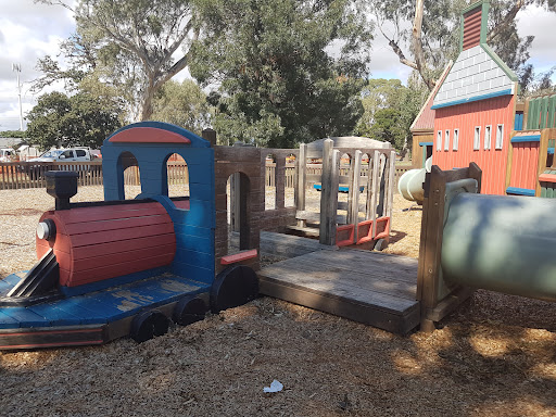 Maddingley Park - Visual