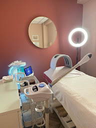 Photo n°16 de STUDIO L’M Paris à Montgeron (Salon de coiffure)