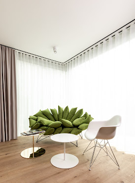 KPM Hotel & Residences by null