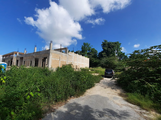 BODEGAS EN RENTA AV LUIS DONALDO COLOSIO