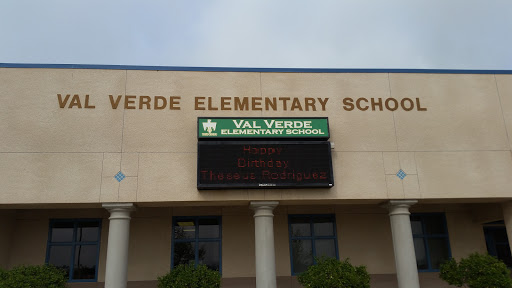Val Verde Elementary School - Thumbnail