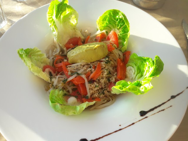 Manger sur la Plage