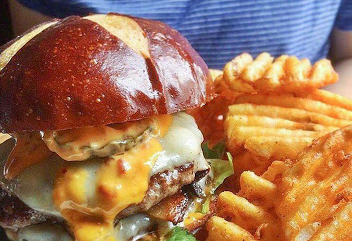 Famous Hamburger by null