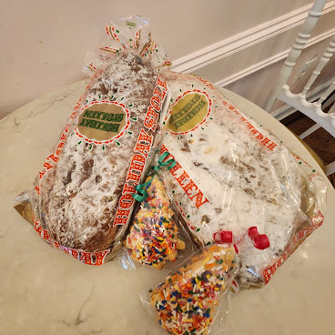 Tulip Bake Shop by null