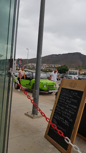 2CV Holidays - Thumbnail