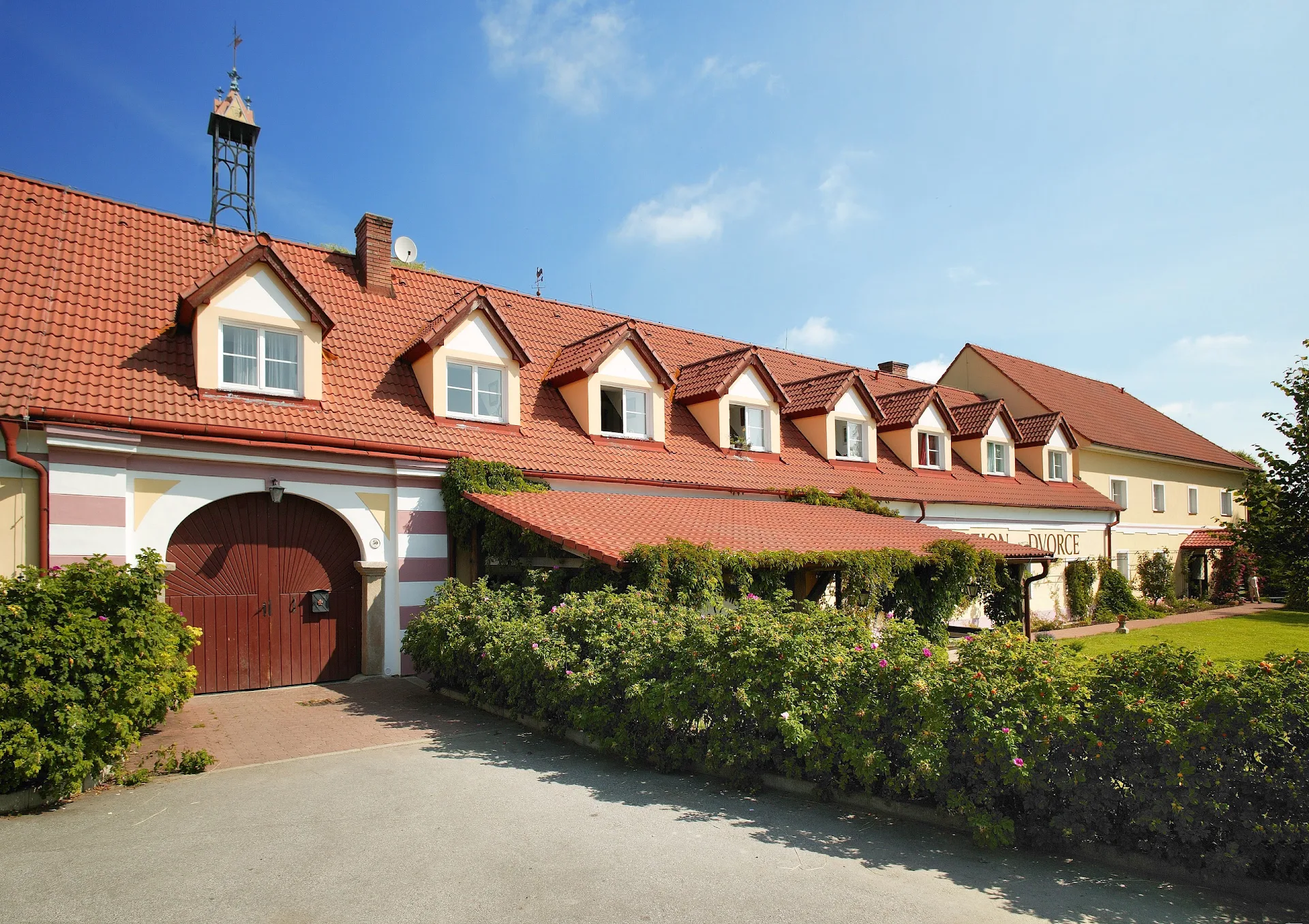 Pension and restaurant Dvorce Třeboň