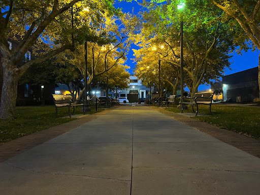 Lakeville Parks Pioneer Plaza