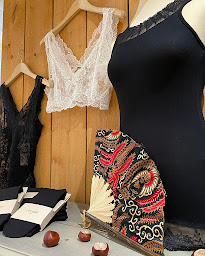 Photo n°4 de URBANE à Sézanne (Magasin de vêtements pour femmes)