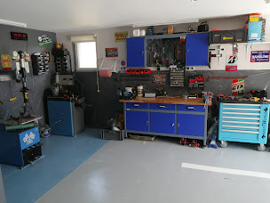 Photo n°2 de V3L pneus à Vaivre-et-Montoille (Magasin de pneus)