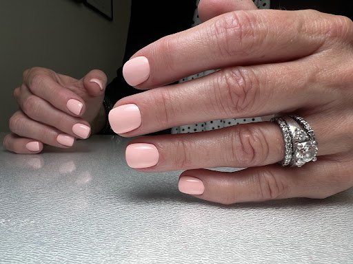 Rad Nails - Visual