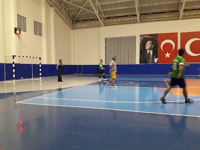 Kapalı Spor Salonu