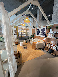 Photo n°38 de Boutique La Redoute Intérieurs Lyon Grolée à Lyon (Magasin de meubles de bureau)