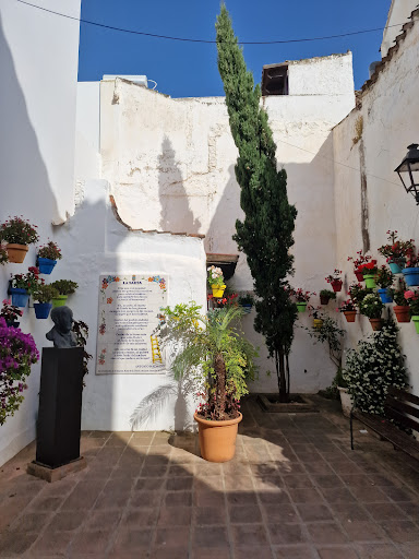 Placita Antonio Machado - Thumbnail